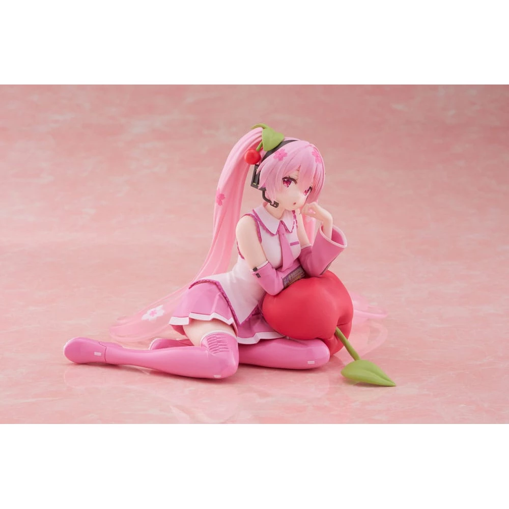 Desktop Cute figure sakura miku cherry cushion ver