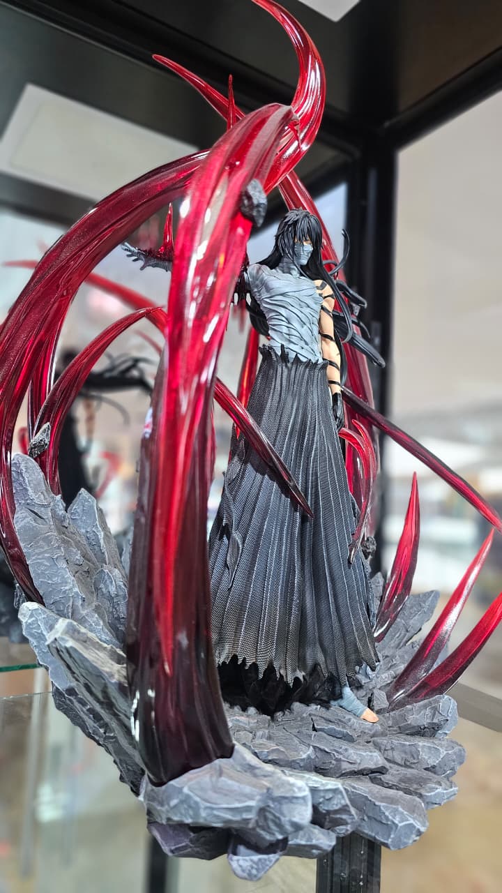 ESTATUA DE RESINA Ichigo Kurosaki escala 1/6 