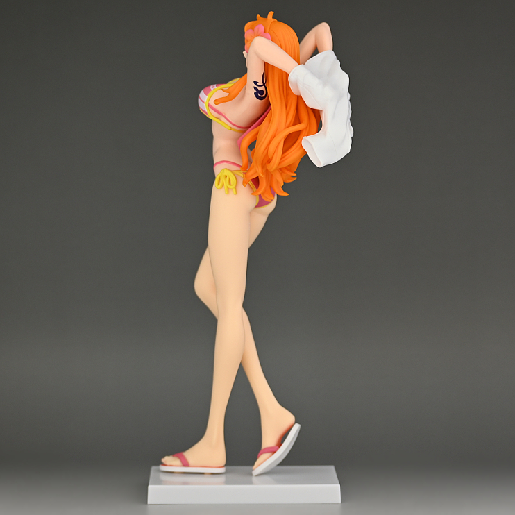 One Piece - Grandline Girls on Vacation - Nami Version B