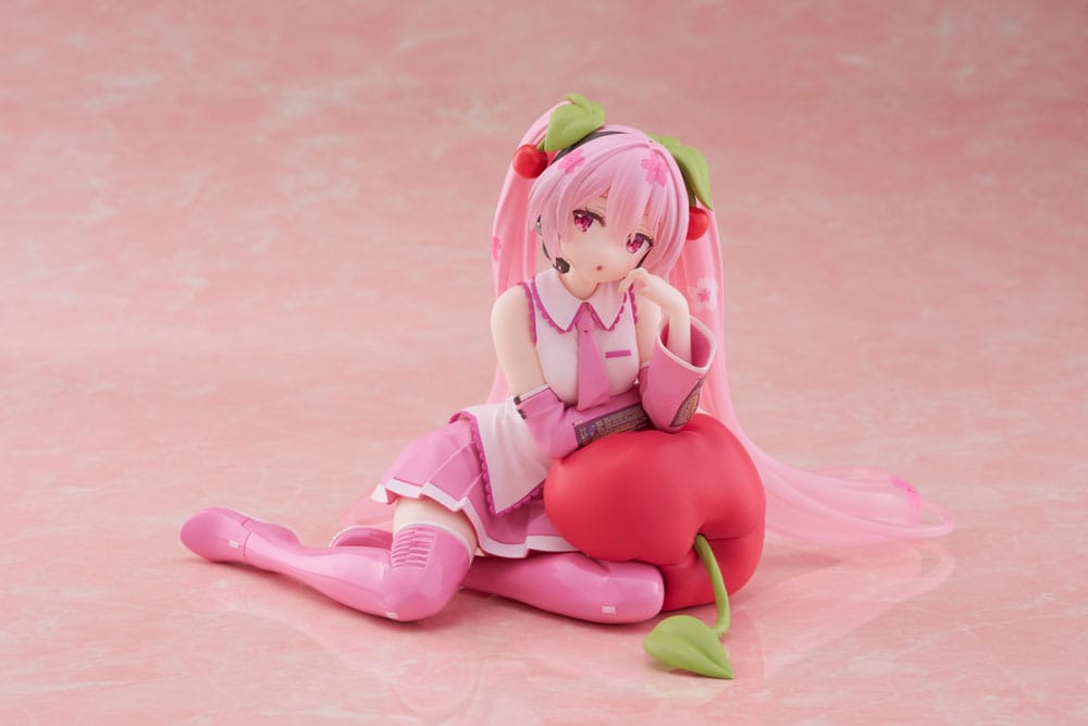 Desktop Cute figure sakura miku cherry cushion ver